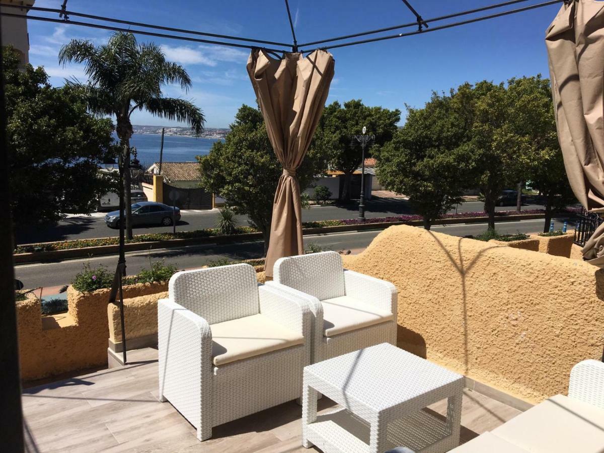 Beach Bungalow Port,Free Parking Estepona Buitenkant foto